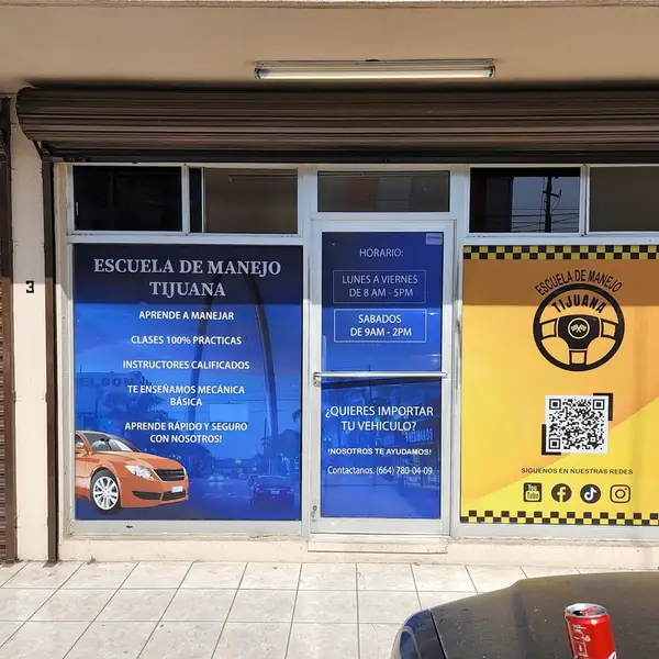 Vinil microperforado para cristales — Print Shop Tijuana