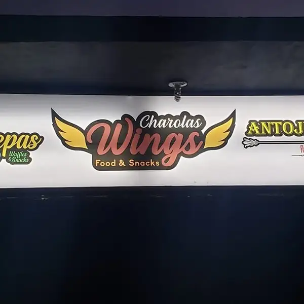 Cajas luminosas para fachada — Print Shop Tijuana